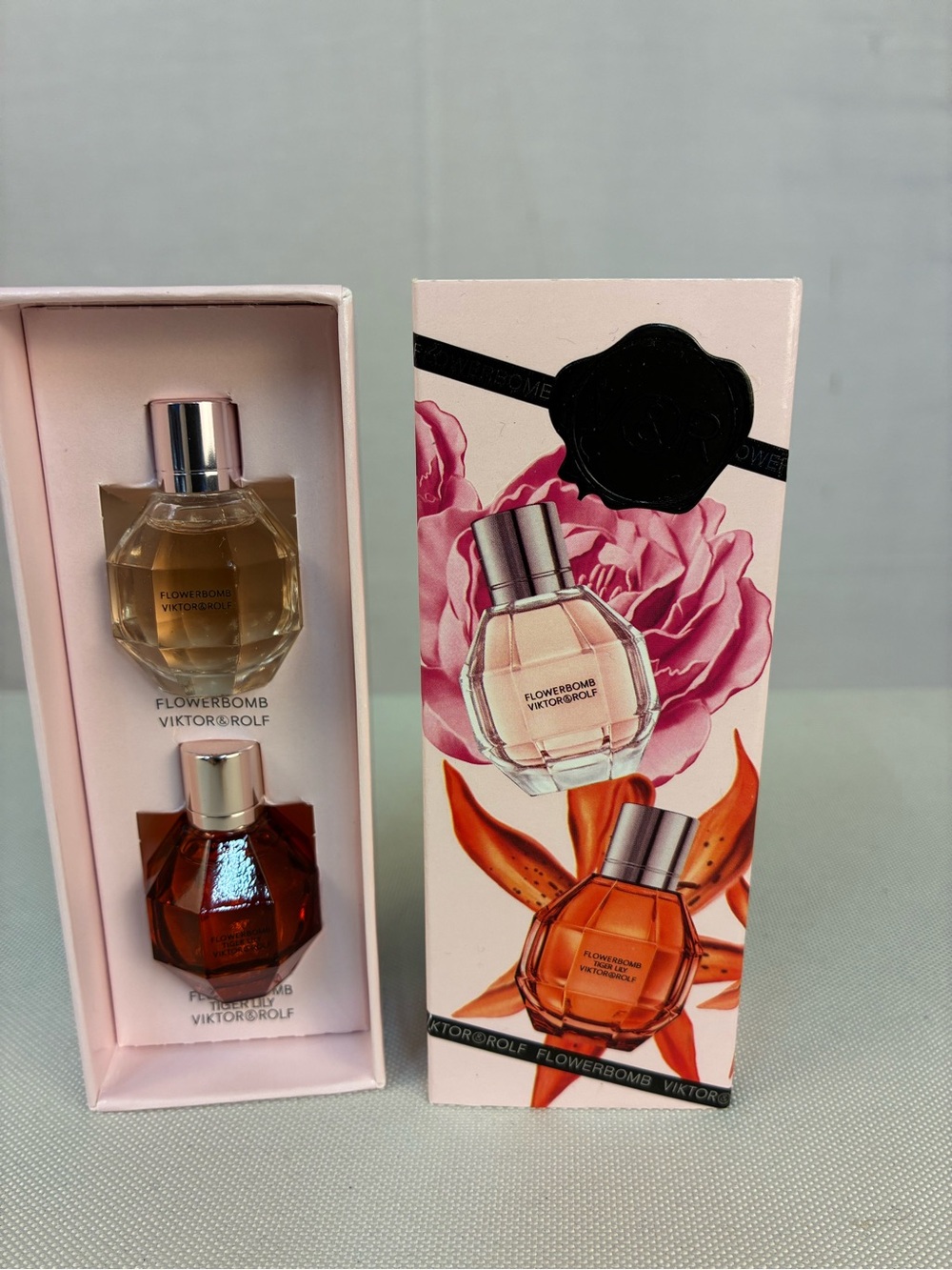 NIB Viktor & Rolf Flowerbomb + Flowerbomb Tiger Lily Mini 7 ML